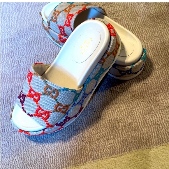 Gucci platforms - Picture 1 of 3